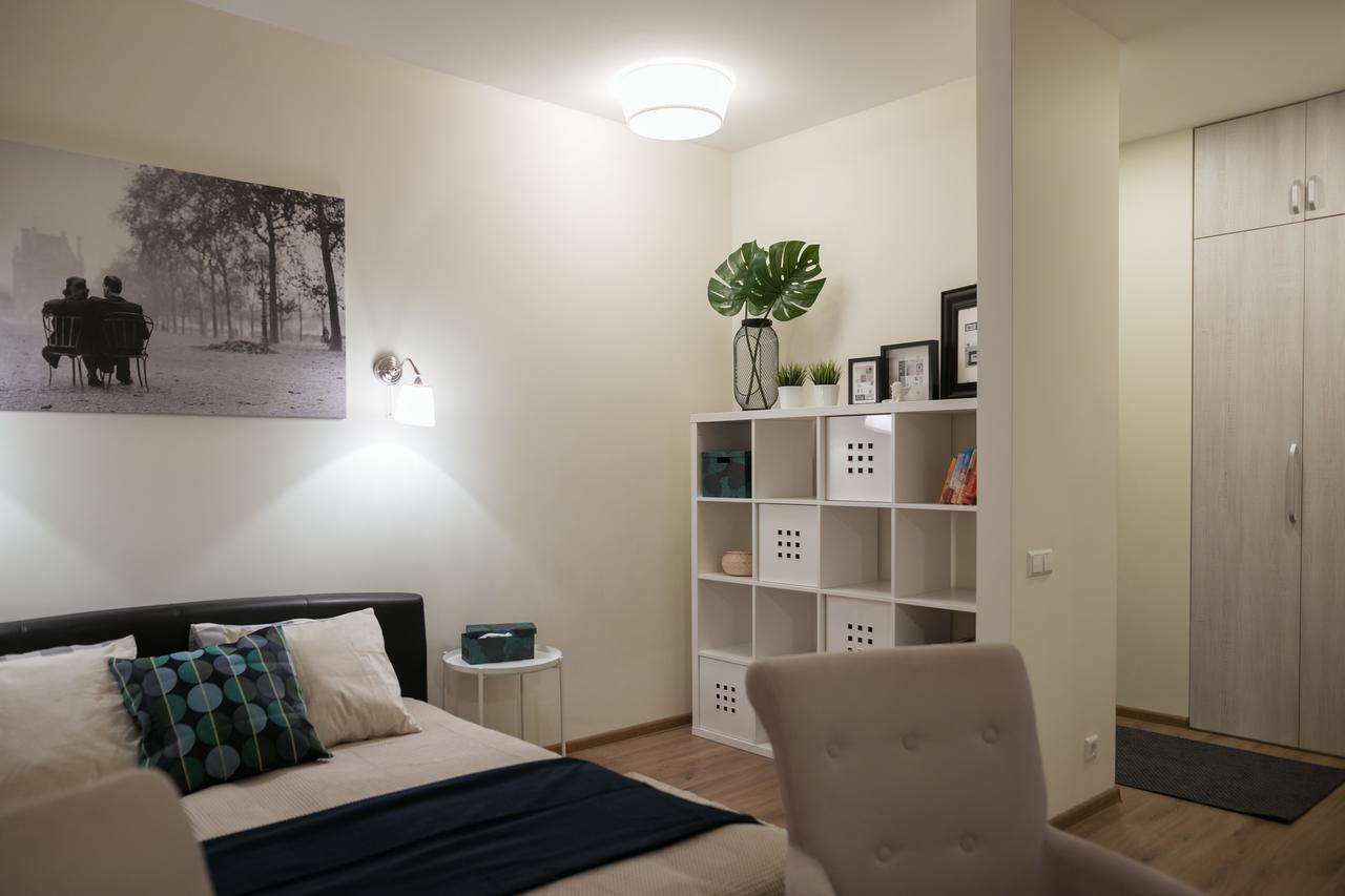 Raugyklos Apartamentai Íbúð